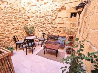 IntoTheGreen - Art Holiday House on Gozo - 4