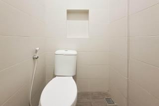 Urbanview Hotel Rumi Rooms Syariah UMS Solo - 0