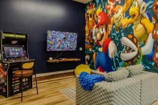 Labrador Lake with FirePit and Billiards - 8