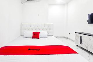 RedDoorz Syariah near Sukabumi City Station 2 - 7