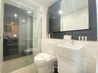 2711 A'Beckett St, Melbourne - 1