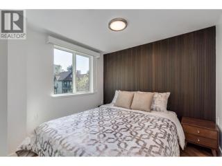 High End Living in Spacious Downtown Apartment - 4