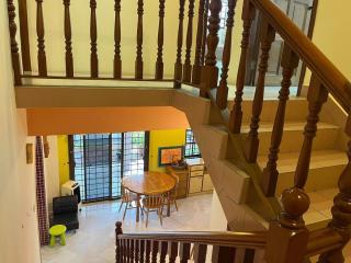 Garden vibe STAYcation Hillside - 9