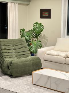 Private cozy new renovated bedroom, double glazed, 2 minutes to highway - 8