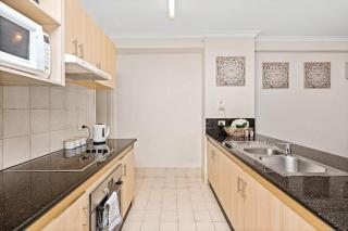 46 Hay St Hideaway Central 2BRparking - 1