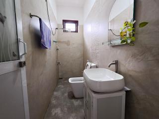 Charming Retreat - 3