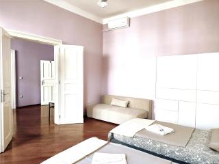 Apartment Illyria, with a large terrace - Zagreb, Downtown - 7