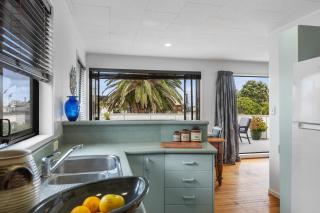 Beach Haven - Papamoa Beach Escape - 2