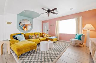 Heated Pool Game Room, Mountain Views - Phoenix - 9