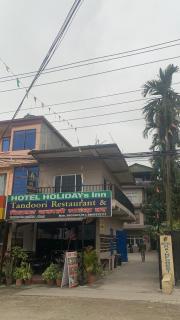 Hotel Holidays Inn - 0