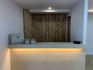 Southern Gate HIVE - 7