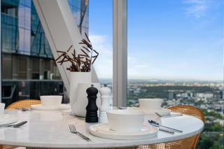 Luxury City Escape -Premium Tower Living - 1