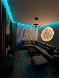 Feel Home Apartment - 0