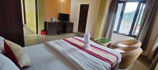 Hotel August International - 2