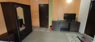 Hotel August International - 1