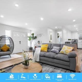 Walk to Shoreline Village, BBQ in Prime Location - 5