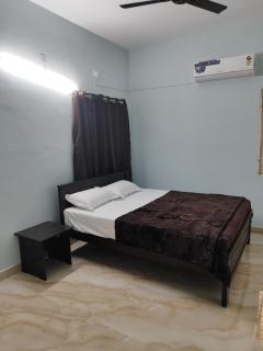 Sri Lakshmi Narayana Nivas Home Stay - 1