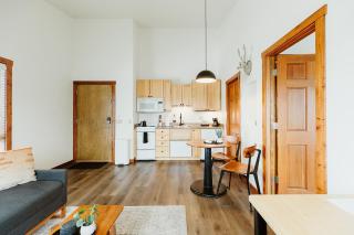 Mt Merritt Suite Logan Health Nearby - 6