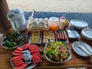 Greenview Room and Restaurant - 8