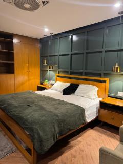 Private 1 bed apartment with balcony - 5