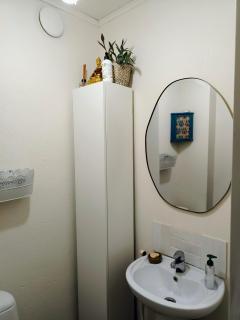 Villa Rollo - Spacious Home with Sauna near City Center - 9