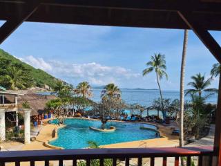 Crystal Bay Yacht Club Beach Resort - 2