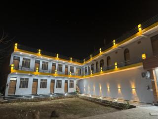 Hotel Holy Ganga - 7