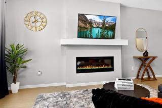 peaceful modern home 3bedroom space sleeps 6 - 6