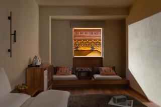 Shangri-La Nazhu Tibetan Mansion Hotel - 2