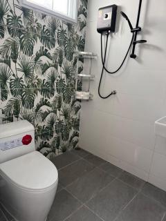 Hin Kong Hideaway 3 - 1