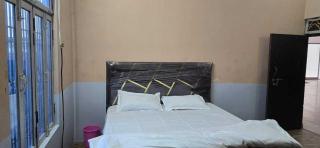 SPOT ON Bhatiya Palace - 2