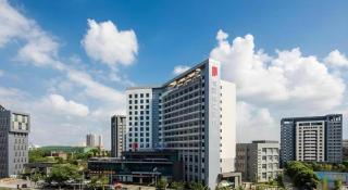 Paradise Jinjiang Hotel - 9