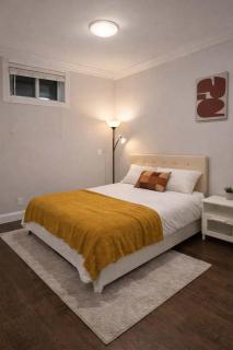 Private 2BR Suite in Vancouver West Side House - 6