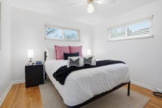 Modern 3BR Townhome in Mt. Lebanon | Garage + Easy City Access - 7