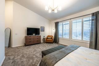 Spacious Retreat - Game Room, Theatre, Sauna, BBQ - 2