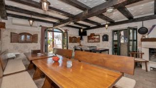 Villa Elizabeta Makarska by Villas Guide - 3