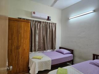 Jeffrey Homestay Ipoh R at Lost World of Tambun - 5