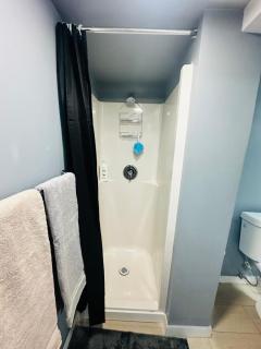 Sky Cove - Skyline, River Vibes - 8