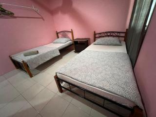 Adila Homestay - 1