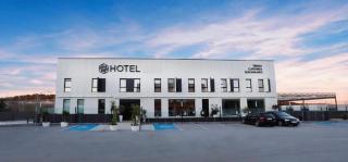 Hotel Monesterio - 0