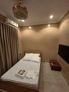 Achimota Luxe Haven Luxury 3BR All Ensuite - 2