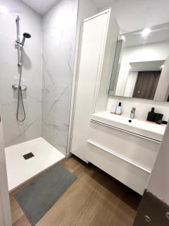 La Petite Escapade-Free Parking - 8