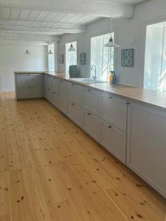 Historic Kikhavn Summer House With Ocean View - 7