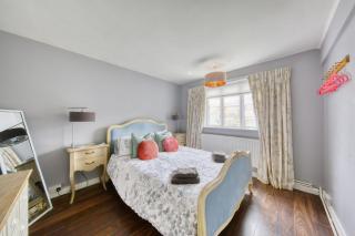 2 bed flat - SW London with parking - 8