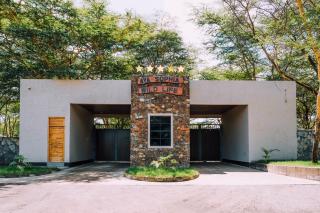 Aya Sophia Wildlife Villa - 7