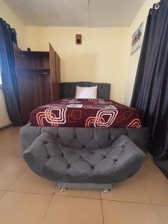 The Republic Guesthouse - 9