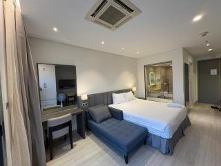 Mountain, Sea View with Balcony - 1