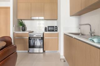 Frank Porter - Summer at Creek Beach - 9