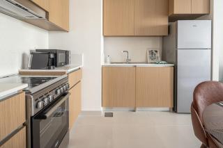 Frank Porter - Summer at Creek Beach - 8