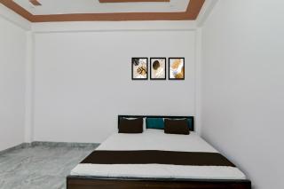 SPOT ON Royel Grand Hotel Nabedi - 2